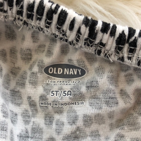 🌸ADORABLE GIRLS ROMPER🌸 - Picture 3 of 3